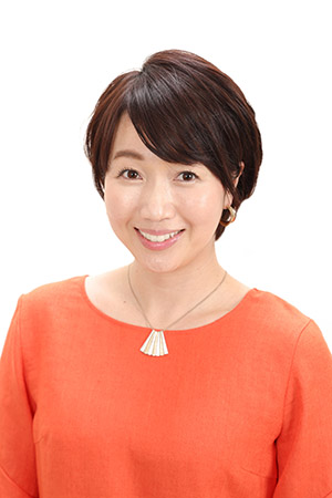 串山真理 (Mari Kushiyama)